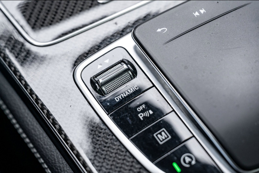 Mercedes-Benz GLC 300 4MATIC Premium Plus Panoramadak I Trekhaak I Burmester I Led I Vol leder I HeadUp I Dealeronderhouden