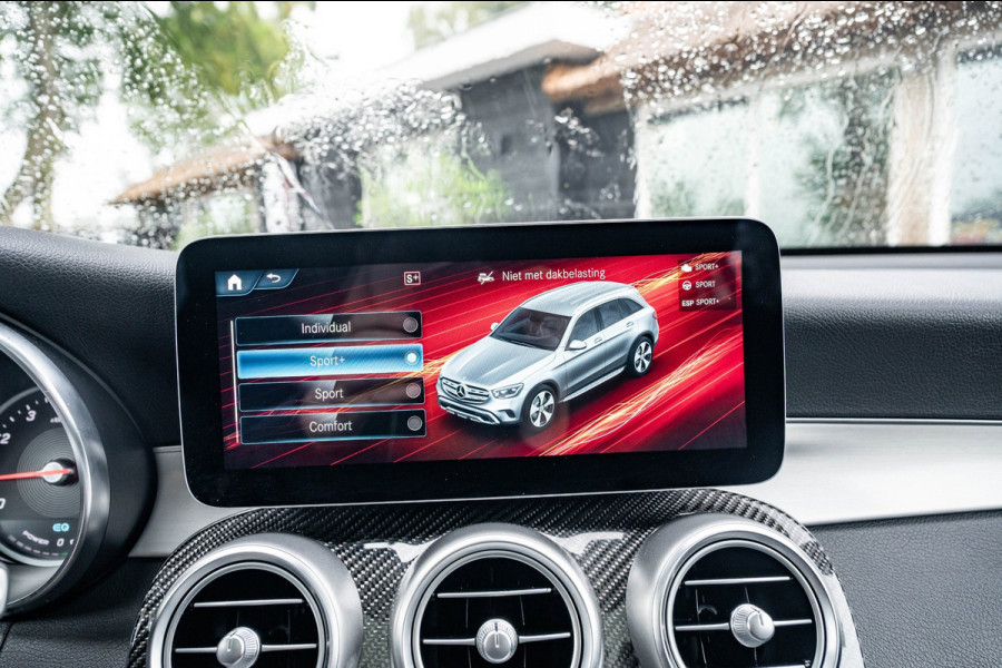 Mercedes-Benz GLC 300 4MATIC Premium Plus Panoramadak I Trekhaak I Burmester I Led I Vol leder I HeadUp I Dealeronderhouden