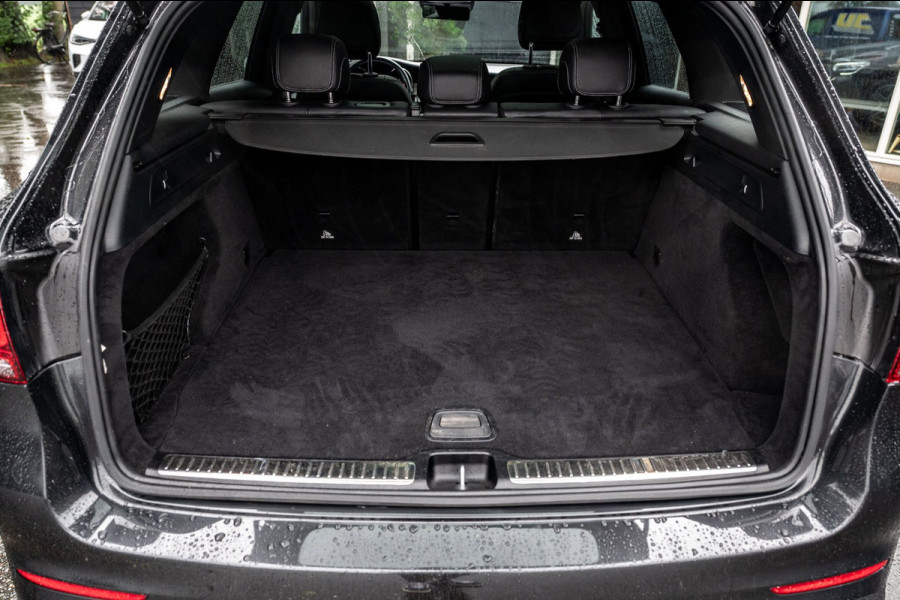 Mercedes-Benz GLC 300 4MATIC Premium Plus Panoramadak I Trekhaak I Burmester I Led I Vol leder I HeadUp I Dealeronderhouden