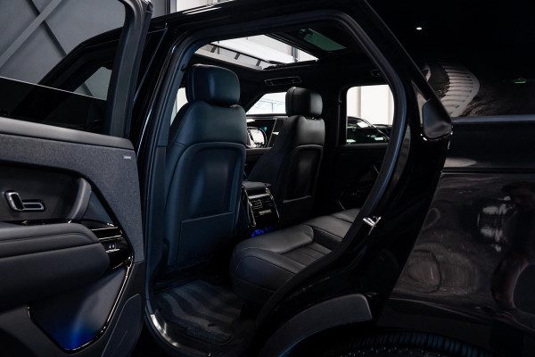 Land Rover Range Rover Sport D250 HSE Dynamic Stealth *Panorama / Meridian / Stoelventilatie / HUD / Keyless / Surround-view*