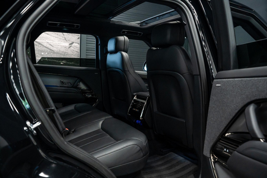 Land Rover Range Rover Sport D250 HSE Dynamic Stealth *Panorama / Meridian / Stoelventilatie / HUD / Keyless / Surround-view*