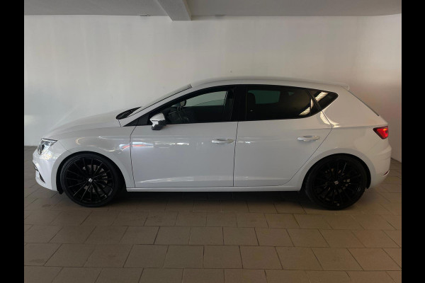 Seat Leon 2.0 TSI FR 190PK DSG AUTOMAAT AIRCO NAVI CRUISE CAM VIRT COCKPIT STOELVERW 19 INCH VELG PDC LED NIEUWSTAAT