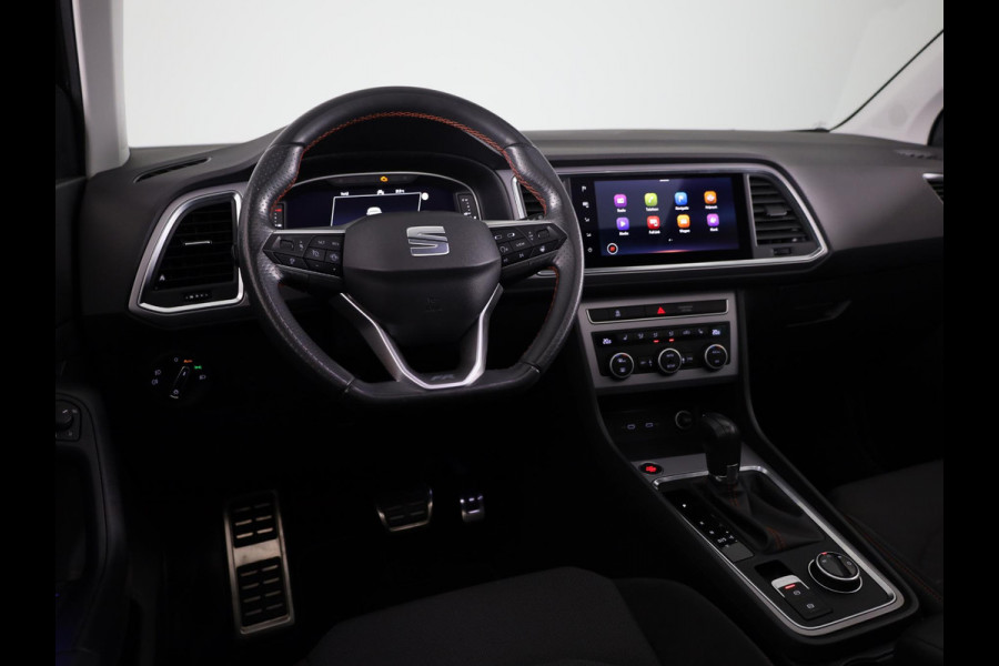Seat Ateca 1.5 TSI Xperience Business Intense 150pk DSG | Panoramadak | Parkeersensoren achter | Cruise control adaptief | 18 inch lichtmetaal velgen | Achteruitrijcamera