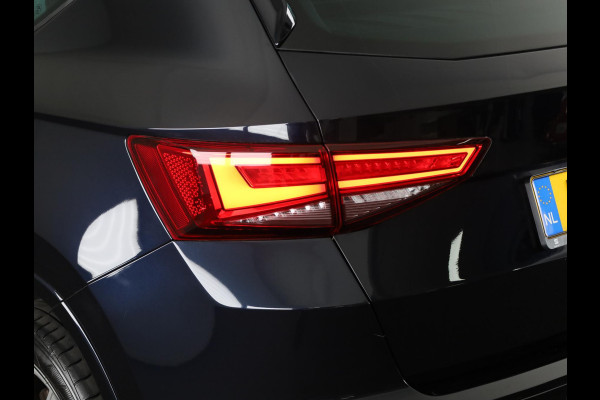 Seat Ateca 1.5 TSI Xperience Business Intense 150pk DSG | Panoramadak | Parkeersensoren achter | Cruise control adaptief | 18 inch lichtmetaal velgen | Achteruitrijcamera