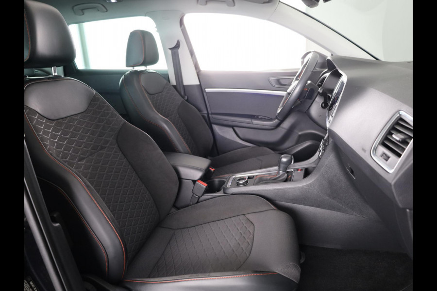 Seat Ateca 1.5 TSI Xperience Business Intense 150pk DSG | Panoramadak | Parkeersensoren achter | Cruise control adaptief | 18 inch lichtmetaal velgen | Achteruitrijcamera