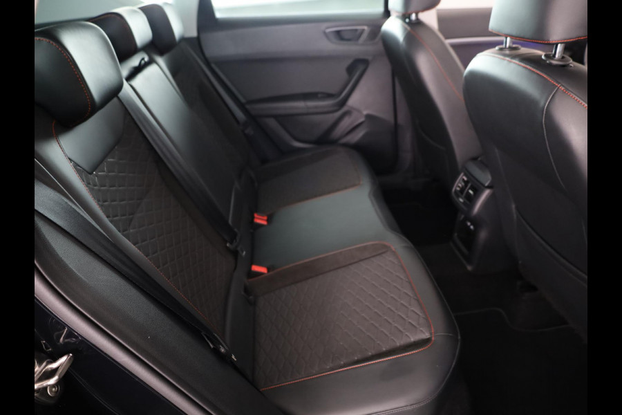 Seat Ateca 1.5 TSI Xperience Business Intense 150pk DSG | Panoramadak | Parkeersensoren achter | Cruise control adaptief | 18 inch lichtmetaal velgen | Achteruitrijcamera