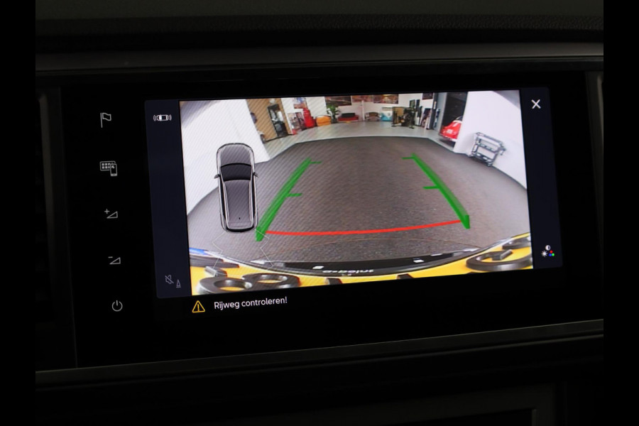 Seat Ateca 1.5 TSI Xperience Business Intense 150pk DSG | Panoramadak | Parkeersensoren achter | Cruise control adaptief | 18 inch lichtmetaal velgen | Achteruitrijcamera