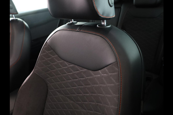 Seat Ateca 1.5 TSI Xperience Business Intense 150pk DSG | Panoramadak | Parkeersensoren achter | Cruise control adaptief | 18 inch lichtmetaal velgen | Achteruitrijcamera
