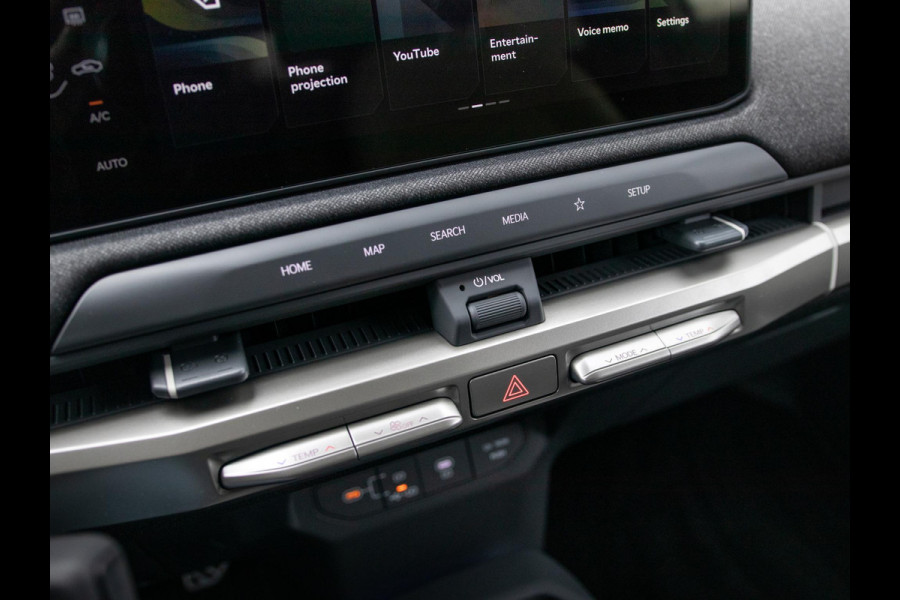 Kia EV3 GT-Line Business Edition 81.4 kWh | Actieprijs* | Navi. | Clima. | Adapt. Cruise. | Dodehoekassistentie | Stoel&Stuur Verwarming | Privacy Glass | GT-Line Vegan Lederen Stoelbekleding