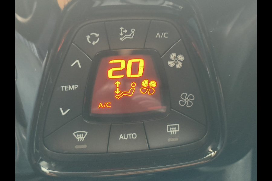 Citroën C1 1.0 VTi Urban Ride uit 2020 Rijklaar + 12 maanden Bovag-garantie “Sinds 1970 | 5.000+ reviews | Score 9,5 | Service zoals ’t hoort” Henk Jongen Auto's in Helmond,  al 50 jaar service zoals 't hoort!