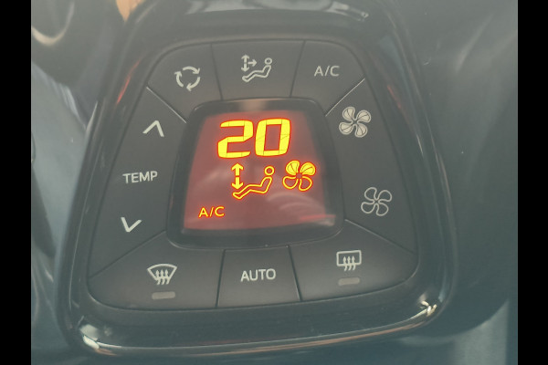 Citroën C1 1.0 VTi Urban Ride uit 2020 Rijklaar + 12 maanden Bovag-garantie “Sinds 1970 | 5.000+ reviews | Score 9,5 | Service zoals ’t hoort” Henk Jongen Auto's in Helmond,  al 50 jaar service zoals 't hoort!