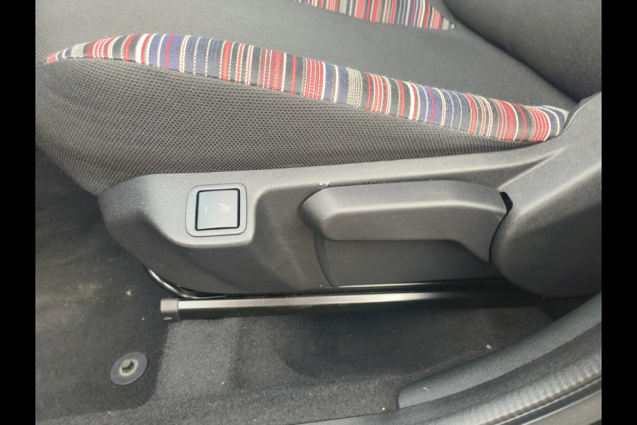 Citroën C1 1.0 VTi Urban Ride uit 2020 Rijklaar + 12 maanden Bovag-garantie “Sinds 1970 | 5.000+ reviews | Score 9,5 | Service zoals ’t hoort” Henk Jongen Auto's in Helmond,  al 50 jaar service zoals 't hoort!
