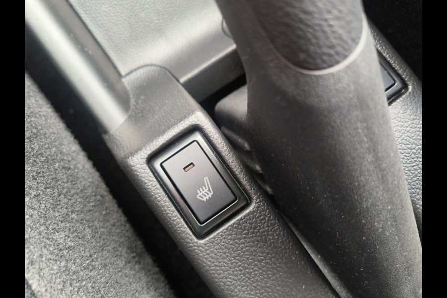 Suzuki Swift 1.2 Select Smart Hybrid uit 2025 Rijklaar + 12 maanden Bovag-garantie Henk Jongen Auto's in Helmond,  al 50 jaar service zoals 't hoort!