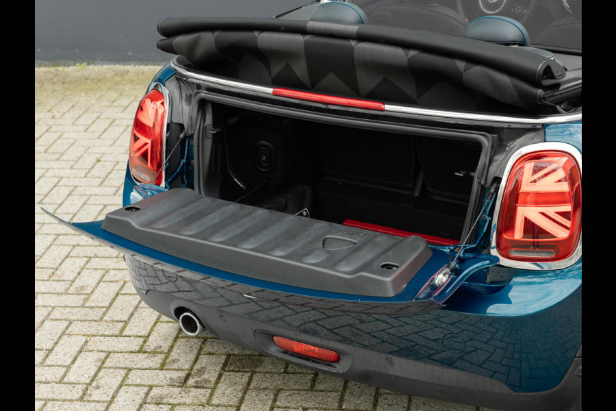MINI Cabrio 1.5 Cooper - Sidewalk Edition - Yours Leder - Stoelverwarming