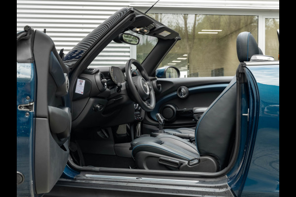 MINI Cabrio 1.5 Cooper - Sidewalk Edition - Yours Leder - Stoelverwarming