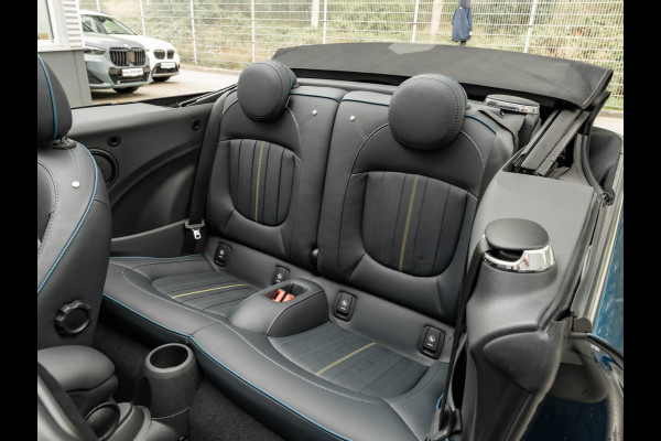 MINI Cabrio 1.5 Cooper - Sidewalk Edition - Yours Leder - Stoelverwarming