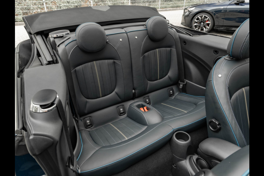 MINI Cabrio 1.5 Cooper - Sidewalk Edition - Yours Leder - Stoelverwarming
