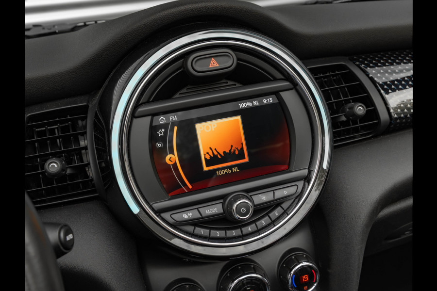 MINI Cabrio 1.5 Cooper - Sidewalk Edition - Yours Leder - Stoelverwarming