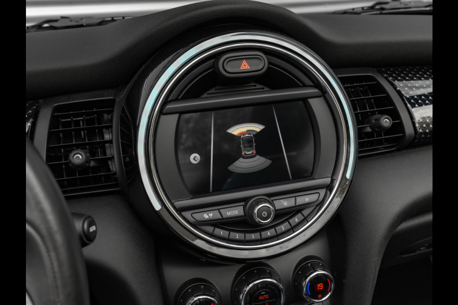 MINI Cabrio 1.5 Cooper - Sidewalk Edition - Yours Leder - Stoelverwarming