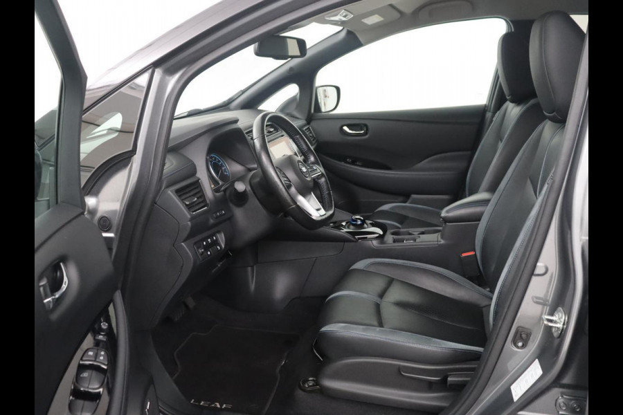 Nissan LEAF e+ Tekna 62 kWh | SOH 89.4% | Leder | Stuur/stoel verwarming | 360 camera | Adaptive cruise | Carplay | BOSE sound | Climate control | Dodehoek detectie | Full LED | Trekhaak |