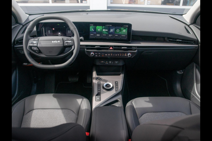 Kia Niro 1.6 GDi Hybrid DynamicPlusLine | Actieprijs* | Navi. | Clima. | Adapt. Cruise. | Parkeersensoren | Achteruitrijcamera | Bekleding In Lederlook | Dodehoekassistentie | Schuif-/Kanteldak | Stoel&Stuur Verwarming