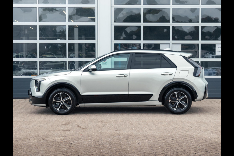 Kia Niro 1.6 GDi Hybrid DynamicPlusLine | Actieprijs* | Navi. | Clima. | Adapt. Cruise. | Parkeersensoren | Achteruitrijcamera | Bekleding In Lederlook | Dodehoekassistentie | Schuif-/Kanteldak | Stoel&Stuur Verwarming