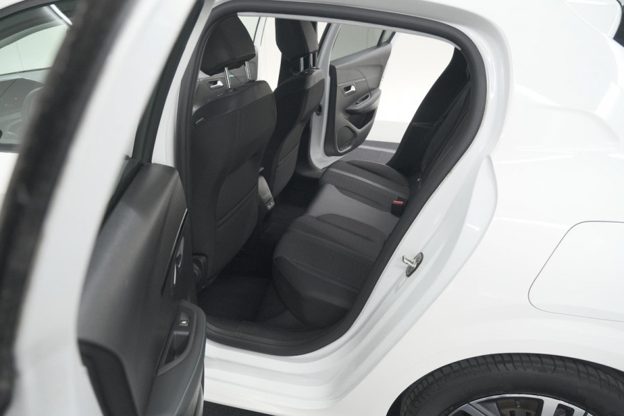 Peugeot 208 PureTech 100 Allure | Apple Carplay | Parkeersensoren | Lichtmetalen velgen