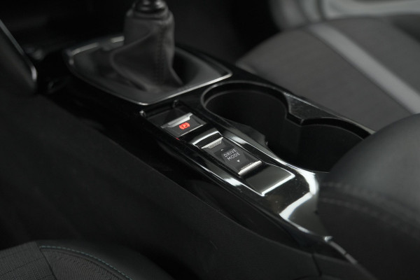 Peugeot 208 PureTech 100 Allure | Apple Carplay | Parkeersensoren | Lichtmetalen velgen