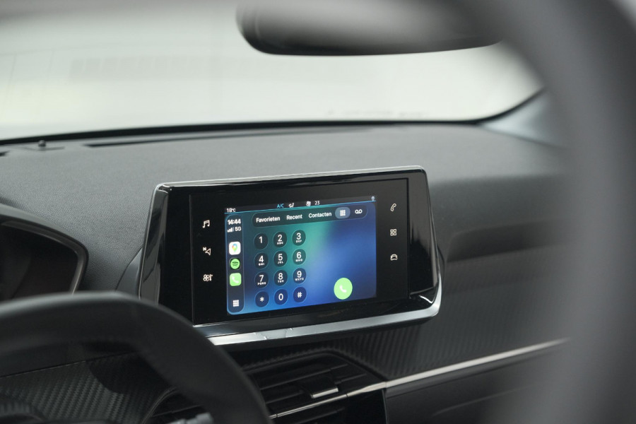 Peugeot 208 PureTech 100 Allure | Apple Carplay | Parkeersensoren | Lichtmetalen velgen