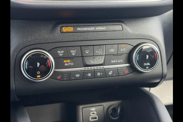 Ford Kuga 2.5 PHEV Vignale | Elektrisch wegklapbare trekhaak | Volledig lederen Interieur | Winter Pack.