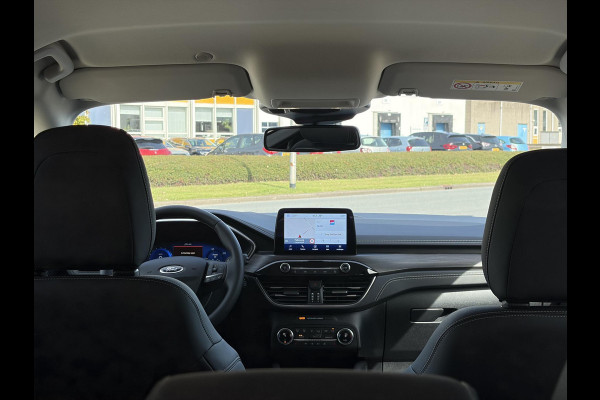 Ford Kuga 2.5 PHEV Vignale | Elektrisch wegklapbare trekhaak | Volledig lederen Interieur | Winter Pack.