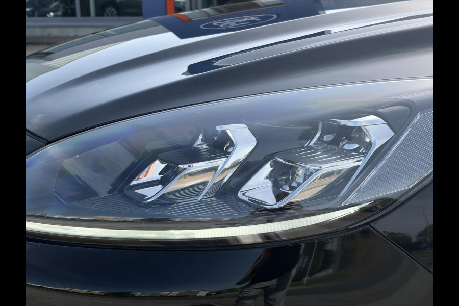 Ford Kuga 2.5 PHEV Vignale | Elektrisch wegklapbare trekhaak | Volledig lederen Interieur | Winter Pack.
