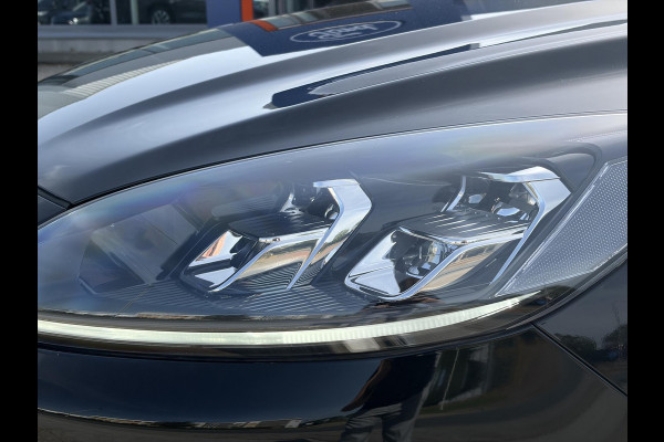 Ford Kuga 2.5 PHEV Vignale | Elektrisch wegklapbare trekhaak | Volledig lederen Interieur | Winter Pack.