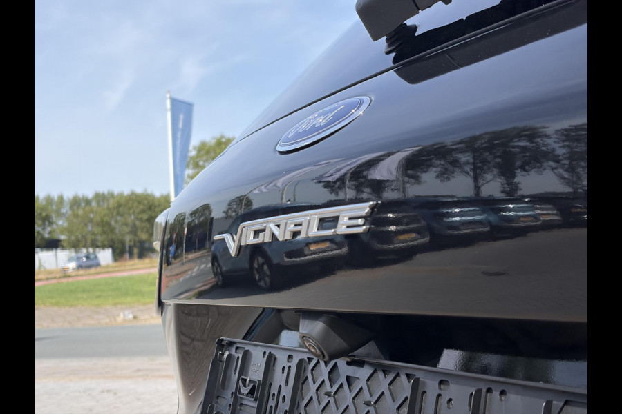 Ford Kuga 2.5 PHEV Vignale | Elektrisch wegklapbare trekhaak | Volledig lederen Interieur | Winter Pack.