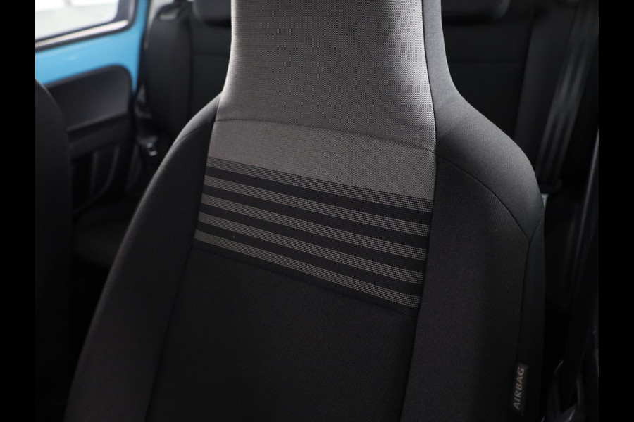 Volkswagen up! 1.0 Move 65pk | Arconditioning (automatisch) | Stoelverwarming | Verwarmbare voorstoelen | Achteruitrij camera