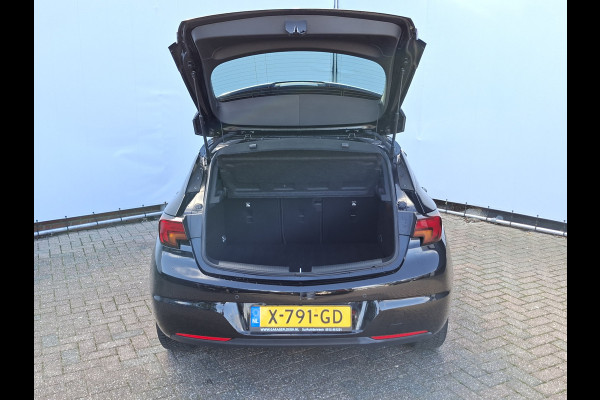 Opel Astra 1.2 Business Edition Navi Camera Sportzetels Black magic