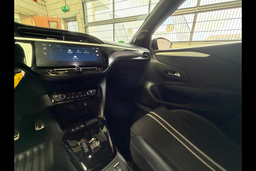 Opel Corsa 1.2 Turbo Hybrid GS Automaat, Camera, Cruisecontrol, Stuur/stoelverwarming, 1 jaar bovag garantie