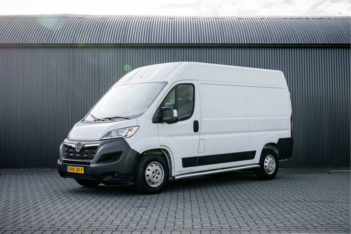 Opel Movano L2H2 | 140PK | 3-Zits | Camera | Carplay | Cruise | Climate | Trekhaak