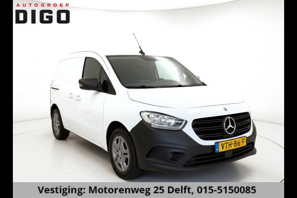 Mercedes-Benz Citan 108 CDI L1 Pro LM VELG. TREKHAAK. . CRUISE CONTROL . SLECHTS 47.000 KM . 1E EIG. ANDRIOD AUTO & APPLE CARPLAY .