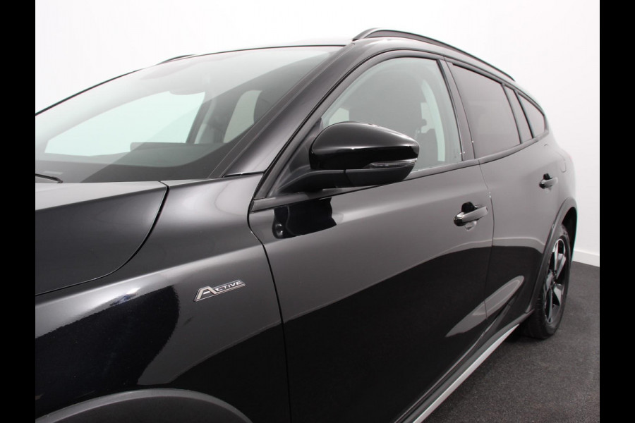 Ford FOCUS Wagon 1.0 EcoBoost 155pk Automaat Hybrid Active X Navigatie Climate Control Camera Parkeer sensoren B&O Dab Led Lichtmetalen velgen Dab Led