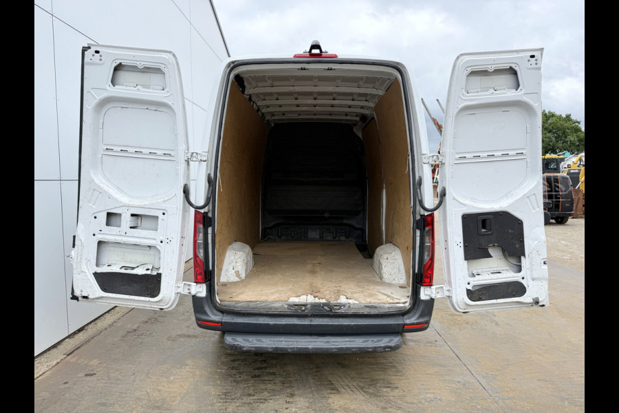 Mercedes-Benz Sprinter 314 2.2 140PK Automaat L2H2 Climate Control Cruise Control Carplay Camera