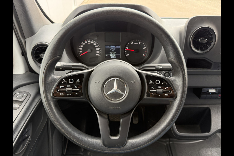 Mercedes-Benz Sprinter 314 2.2 140PK Automaat L2H2 Climate Control Cruise Control Carplay Camera