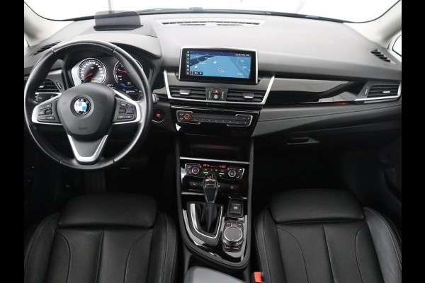 BMW 2 Serie Active Tourer 225xe iPerformance High Executive | Leder | Head up | Stoelverwarming | Camera | Park assist | Sfeerverlichting | Climate control | Full LED |