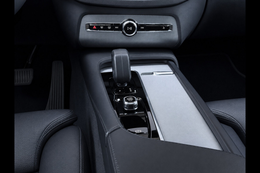 Volvo XC90 2.0 T8 Recharge AWD Ultimate Bright | SOH 100% | 455 PK | 7P | Long Range | Pano | Harman Kardon | 360° | Trekhaak
