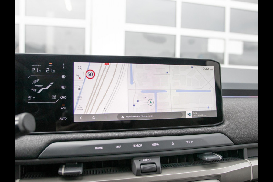 Kia EV3 GT-Line Business Edition 81.4 kWh | Actieprijs* | Navi. | Clima. | Adapt. Cruise. | Parkeersensoren | Dodehoekassistentie | Stoel&Stuur Verwarming | GT-Line Vegan Lederen Stoelbekleding