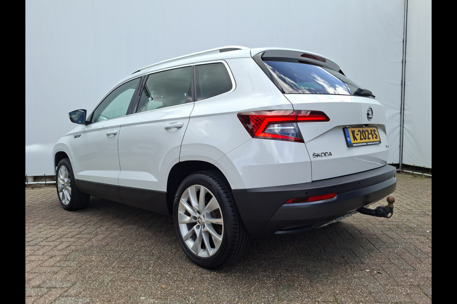 Škoda Karoq 1.5 TSI ACT Style Pano 360° Carplay Trekhaak Business Sportline