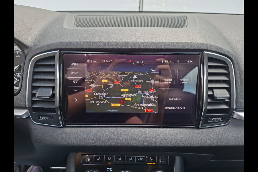 Škoda Karoq 1.5 TSI ACT Style Pano 360° Carplay Trekhaak Business Sportline