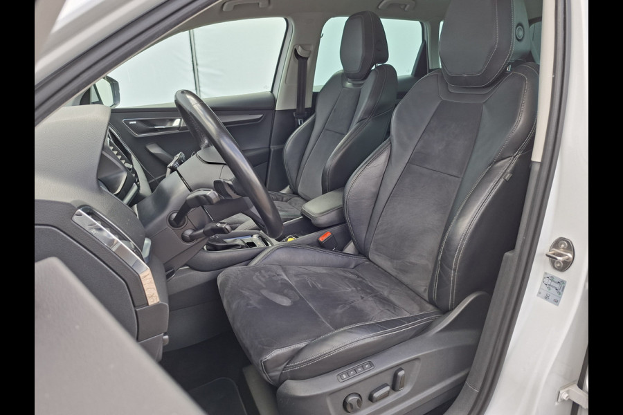 Škoda Karoq 1.5 TSI ACT Style Pano 360° Carplay Trekhaak Business Sportline