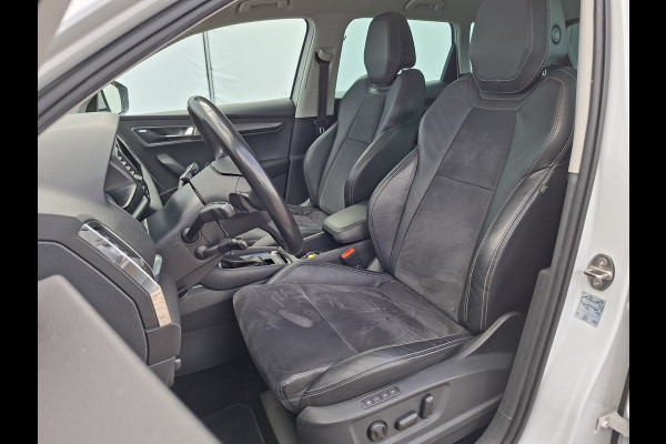 Škoda Karoq 1.5 TSI ACT Style Pano 360° Carplay Trekhaak Business Sportline