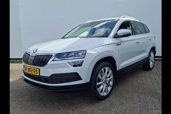 Škoda Karoq 1.5 TSI ACT Style Pano 360° Carplay Trekhaak Business Sportline